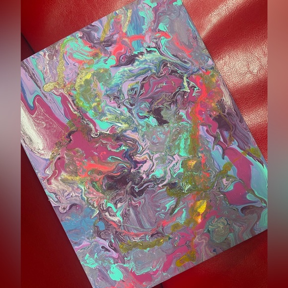 Pour Flow Painting - Picture 3 of 3